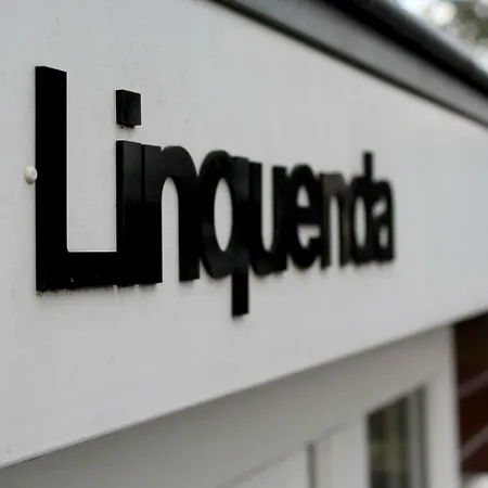 Houseboat Linquenda Сasa de vacaciones Woubrugge